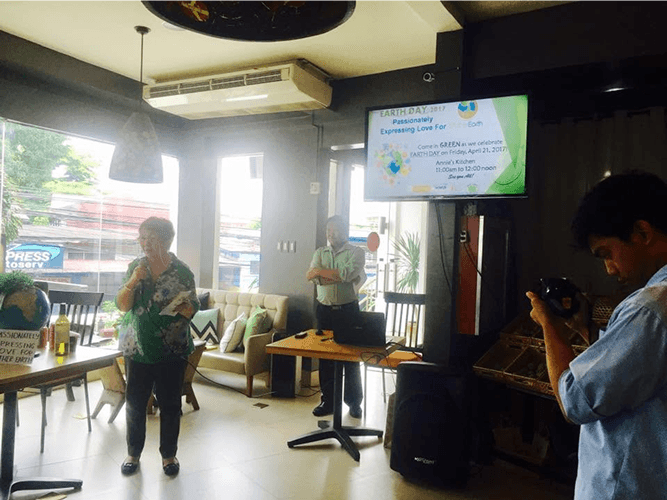 Earth Day 2017 gathering at Annie's Kitchen